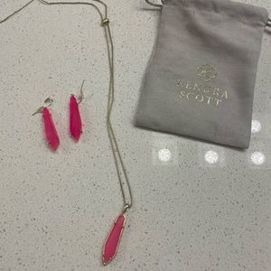 Kendra Scott hot pink adjustable necklace and earring set